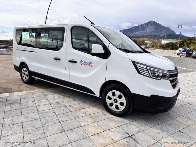 RENAULT Trafic BluedCi 150CVAuthentic-8 POSTI